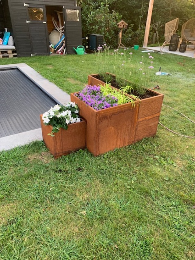 CORTEN PLANTER